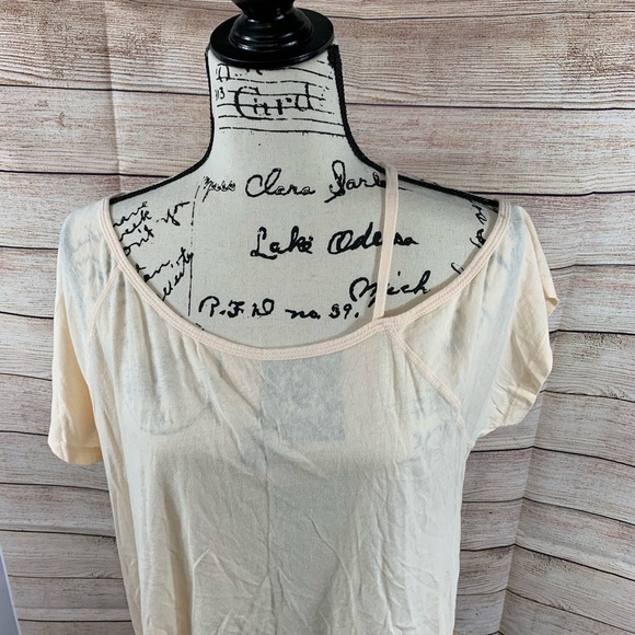 bobi Los Angeles Cream Cold Shoulder Short Sleeve - Picture 2 of 7